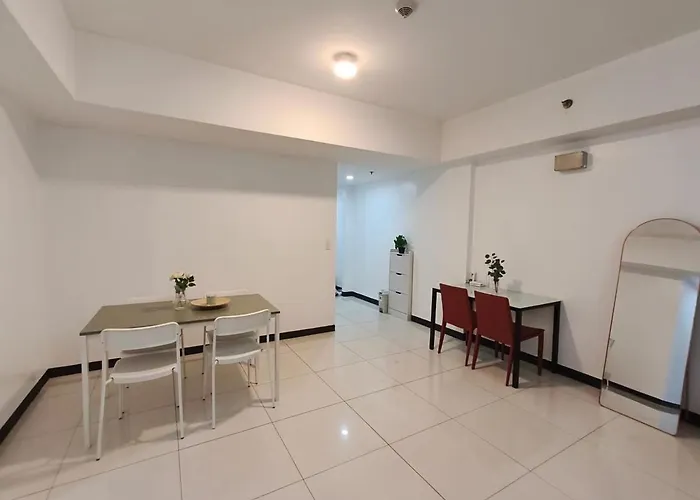 3br Family Getaway At Venice Luxury Residences * Manila