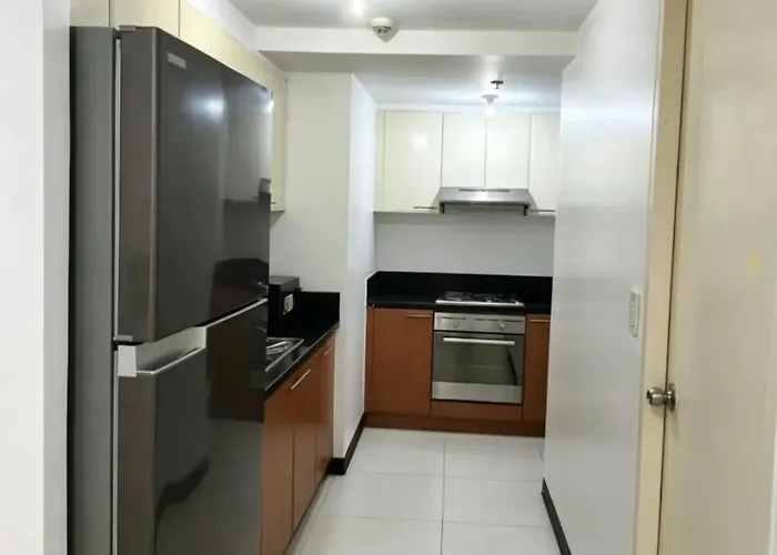 3br Family Getaway At Venice Luxury Residences